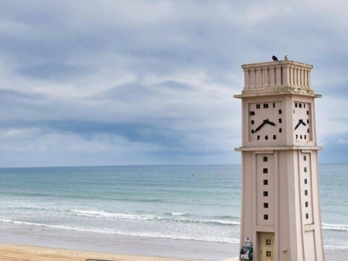 Les Sables-dʼOlonne Appartement T2 Avec Balcon Et Vue Mer, 1Er Etage, Ascenseur, Tv, Cuisine Equipee - Fr-1-197-466 מראה חיצוני תמונה
